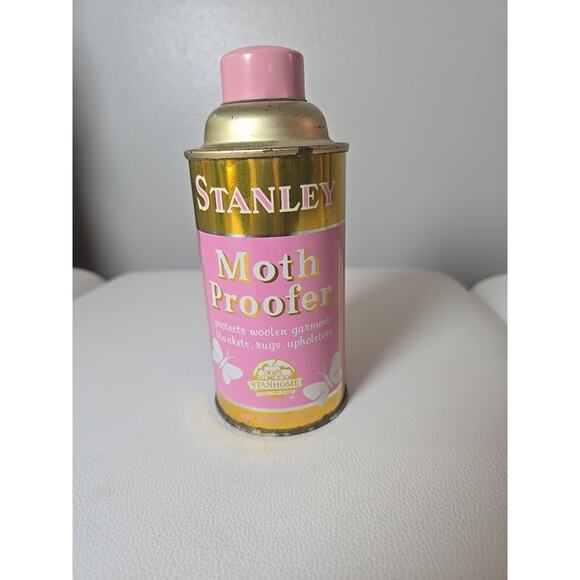 Vintage Stanley Moth Proofer Full Sprays 12oz Vintage Pink Can Nostalgia - Picture 1 of 2
